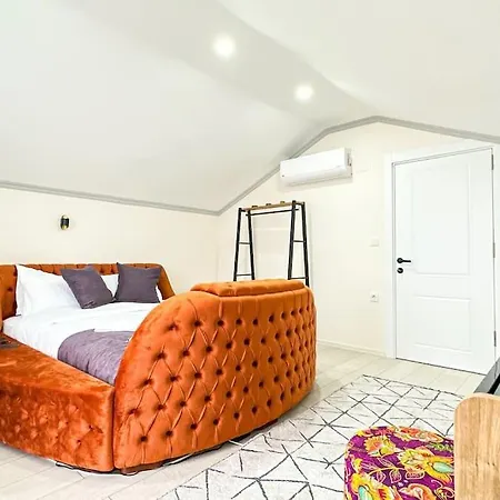 Goel Villalari * 费特希耶